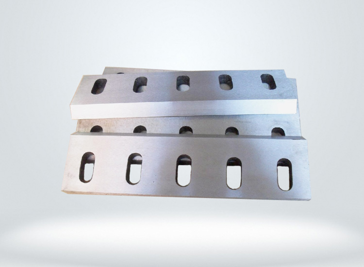 刀口鑲(xiāng)鋼刀