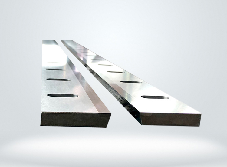 刀口鑲(xiāng)鋼刀